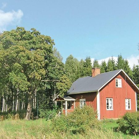 2 Bedroom Stunning Home In Molkom Sutterhojden Luaran gambar