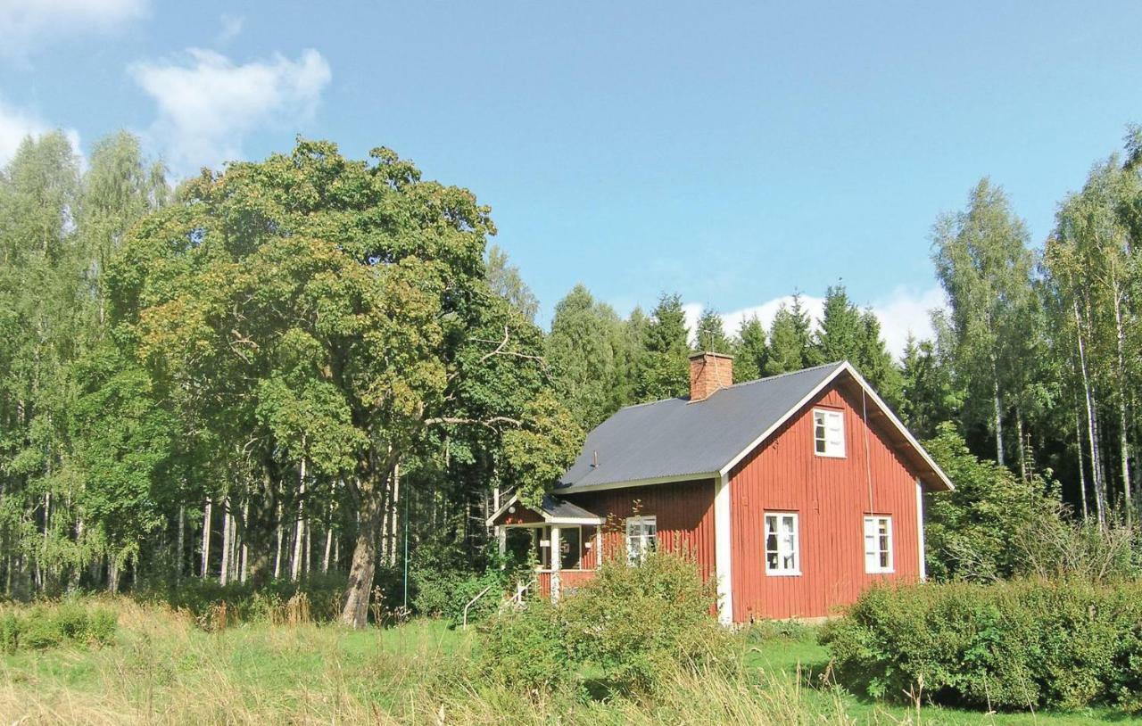 2 Bedroom Stunning Home In Molkom Sutterhojden Luaran gambar