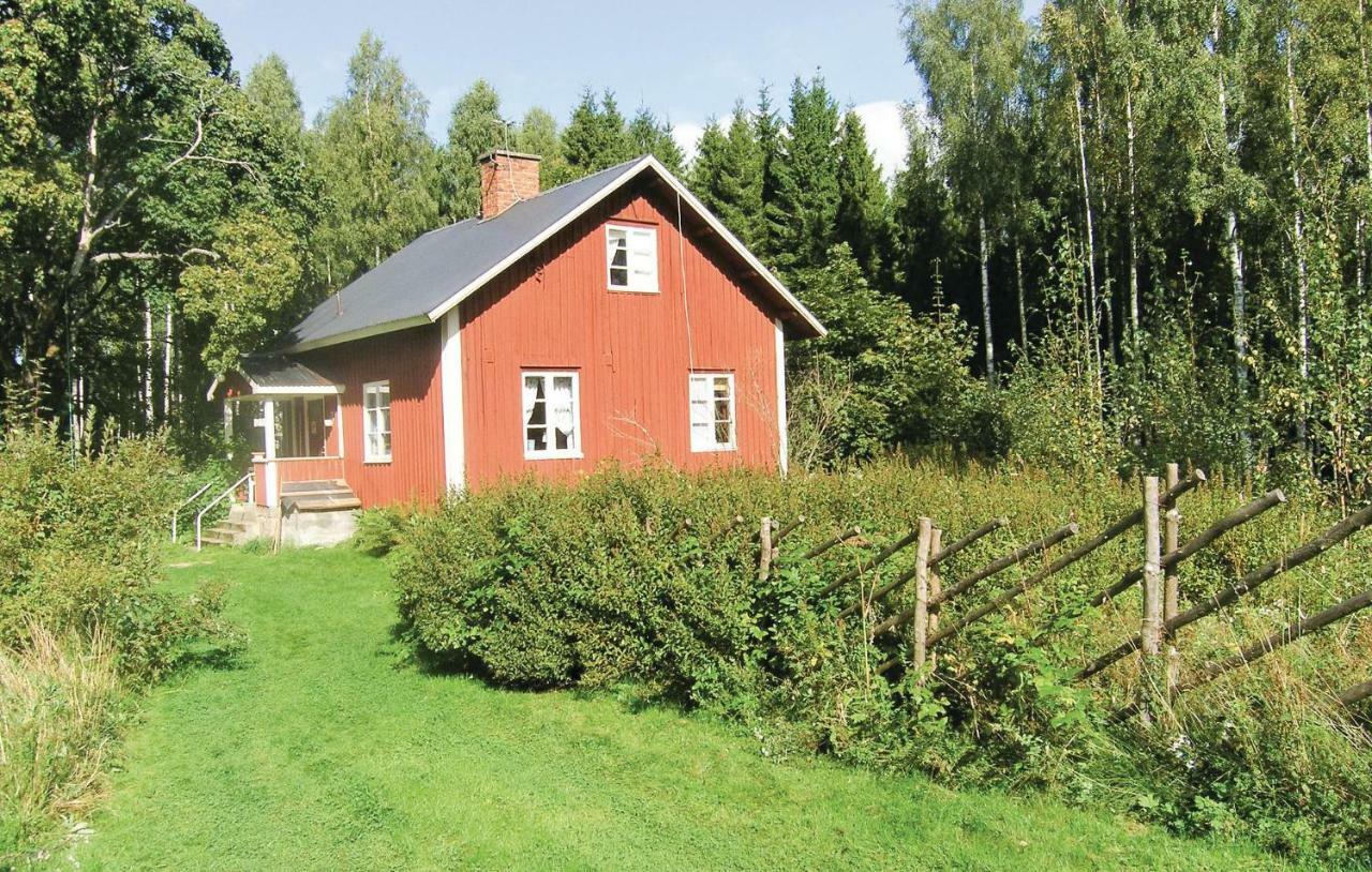 2 Bedroom Stunning Home In Molkom Sutterhojden Luaran gambar